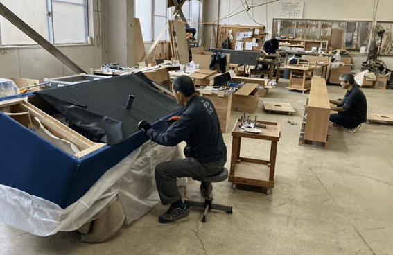 株式会社エフラボ・製造風景