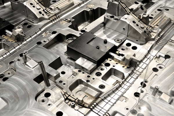 自動車金型の画像