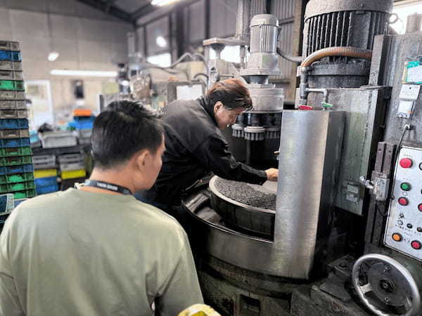 研磨前の段取り