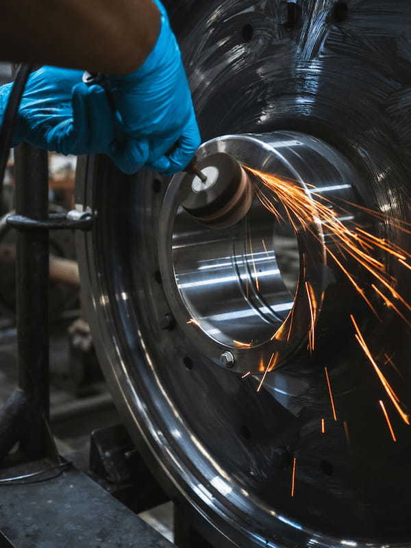 フラップホイールでの研磨